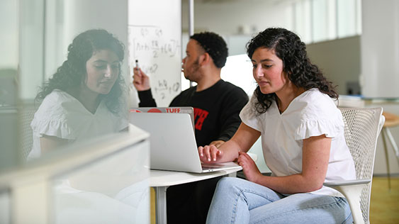 Students brainstorm and collaborate in Hunt library on Centennial Campus